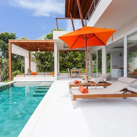 Bay Villa Geisha Girl